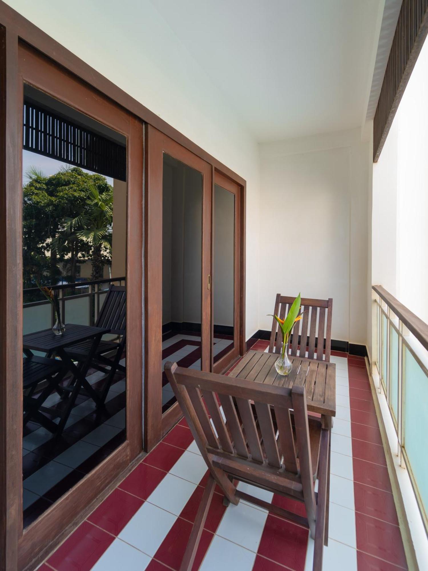 The Night Hotel Siem Reap Eksteriør bilde